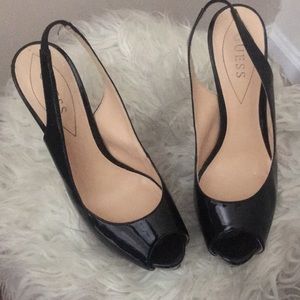 Peep Toe Pump